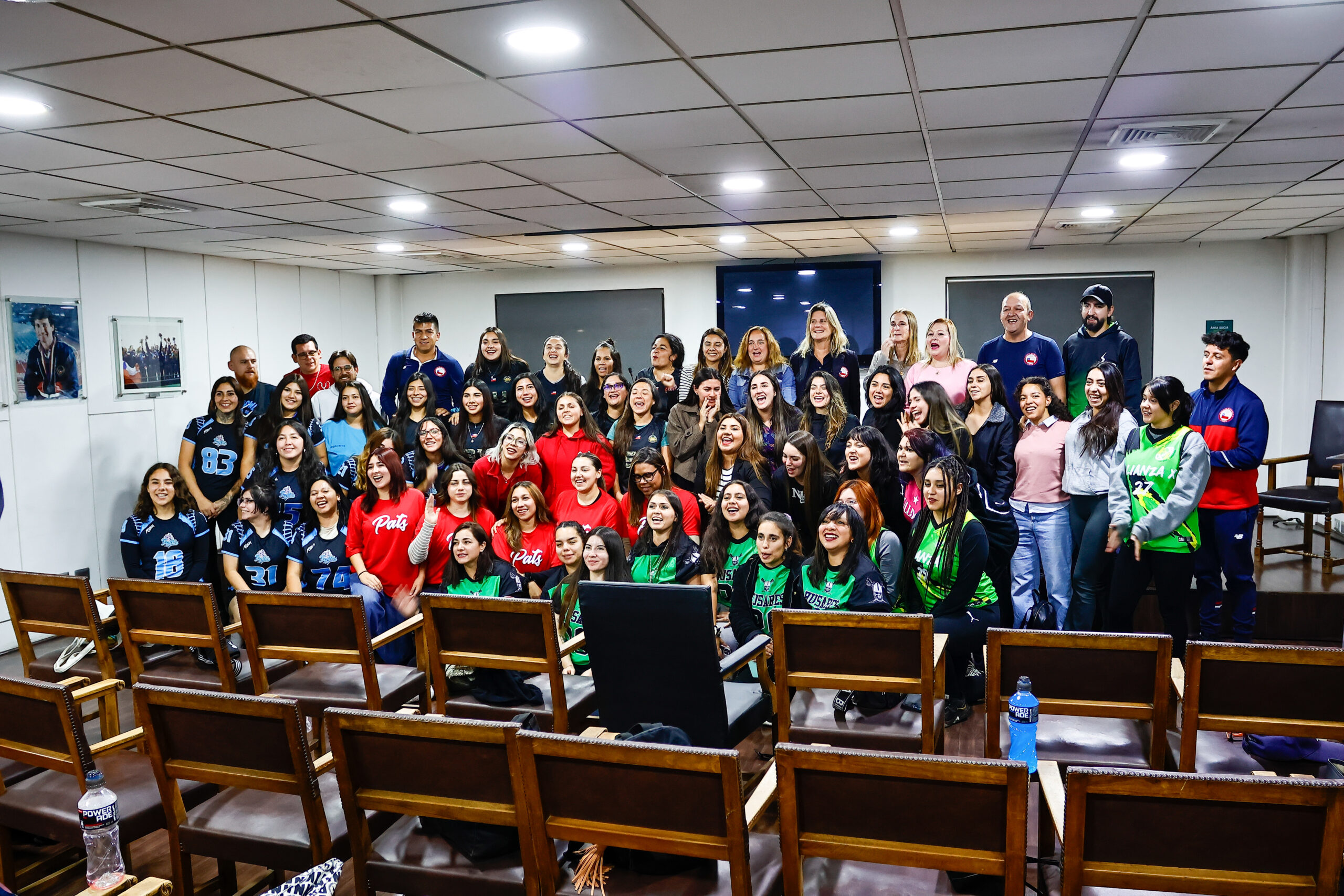 Federación de Fútbol Americano lanza inédito torneo femenino