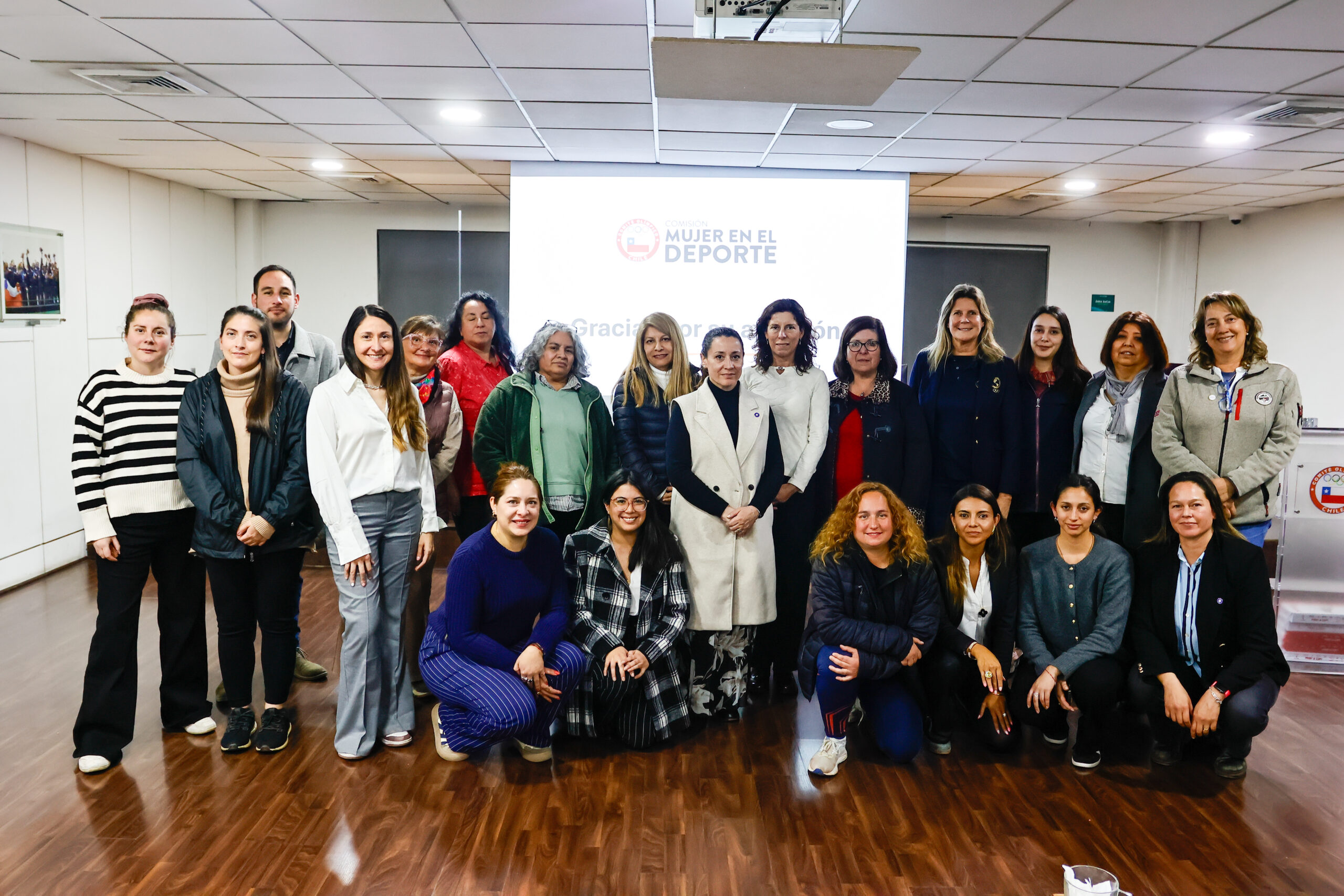 Comisión de Equidad de Género del COCH realiza exitosa reunión con federaciones